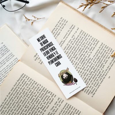 Punto de Libro Hagrid