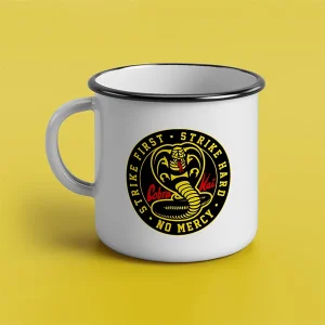 taza vintage cerámica Strike first, strike hard, no mercy